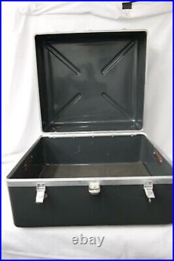 HARD CARRYING CASE HEAVY DUTY LARGE GRADE 19 x 20 x 14 T5