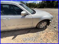 Used Radiator fits 2006 Chrysler 300 cooling system heavy duty Grade A
