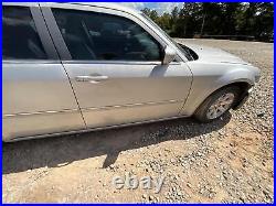 Used Radiator fits 2006 Chrysler 300 cooling system heavy duty Grade A