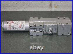 Yale Manual Hydraulic Door Closer 5821 x 689, Grade 1 Heavy Duty, Parallel Mount